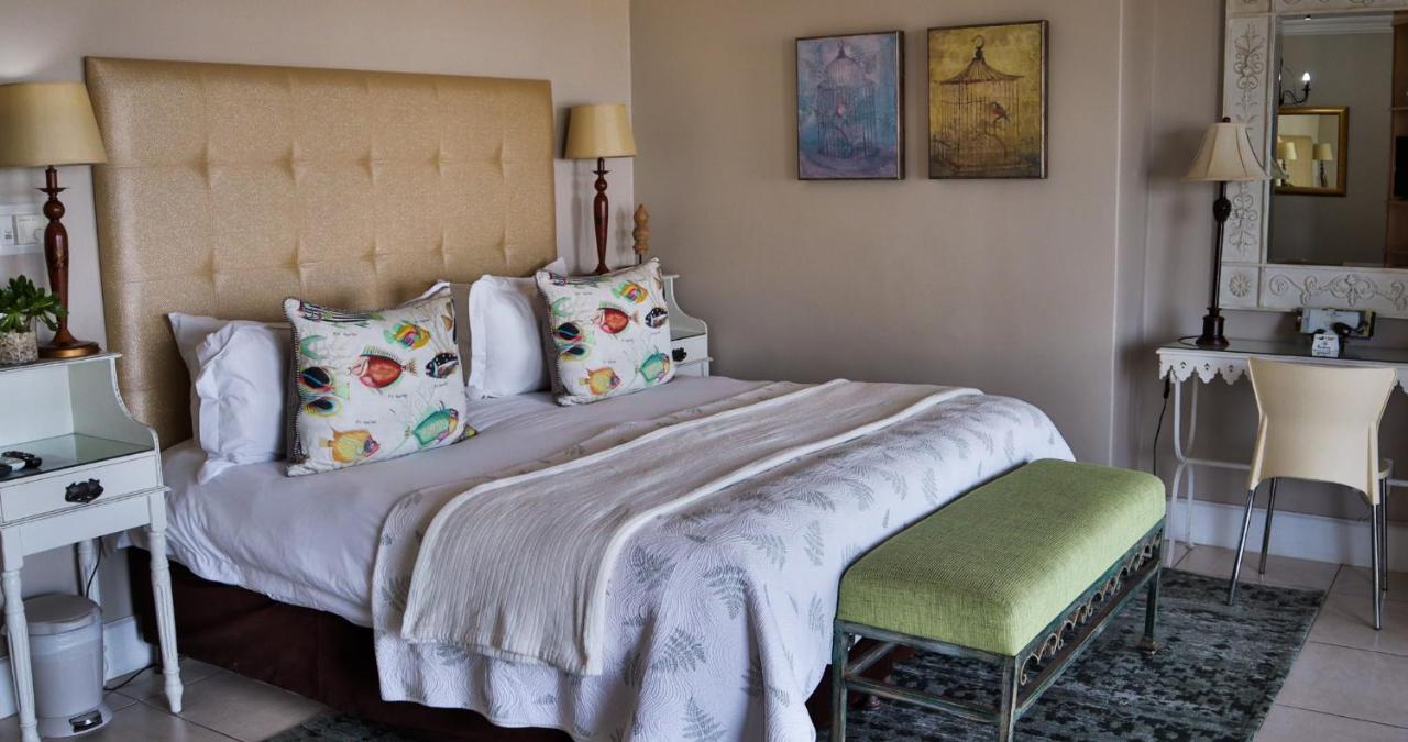 On The Beach Guesthouse Jeffreys Bay Exterior foto