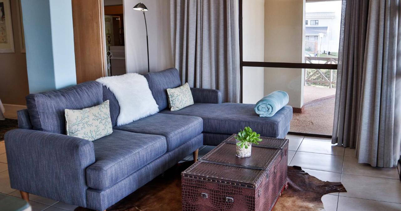 On The Beach Guesthouse Jeffreys Bay Exterior foto