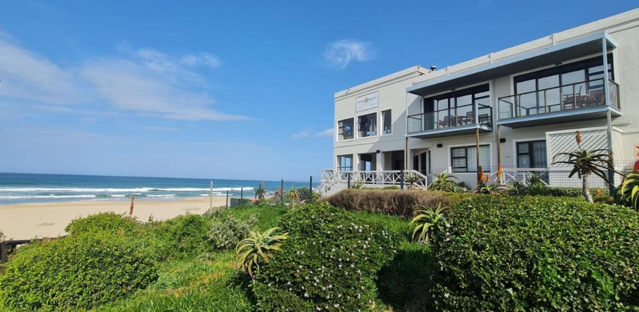 On The Beach Guesthouse Jeffreys Bay Exterior foto